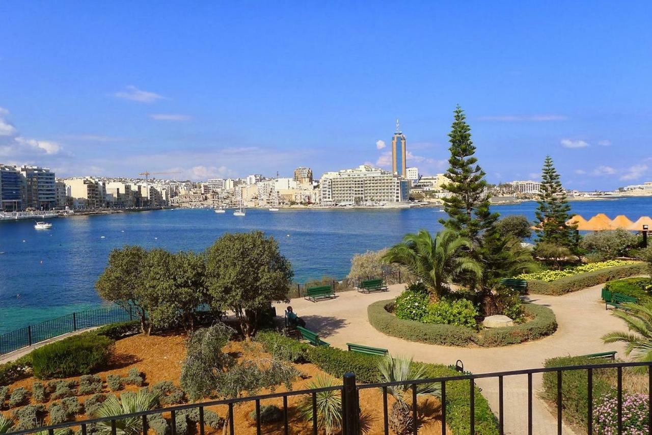 Stylish Seaview Apartment In A Prime Location 斯利马 外观 照片